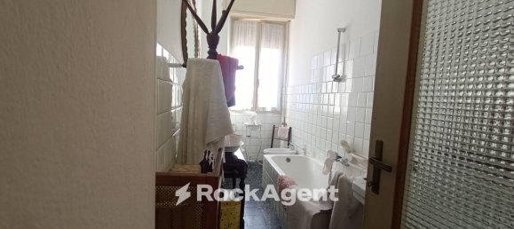2 Schlafzimmer Wohnung in Mede, Italy, Nr. 311282 8