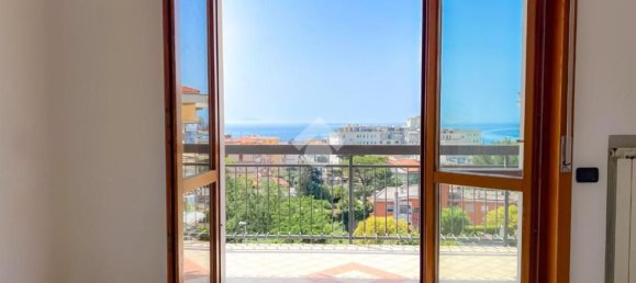 4 bedrooms Apartment in Formia, Italy No. 326897 19