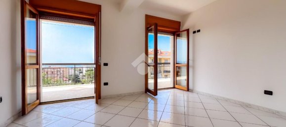 4 bedrooms Apartment in Formia, Italy No. 326897 17
