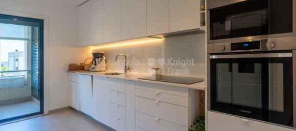 3 bedrooms Apartment in Lisbon, Portugal No. 123064 6