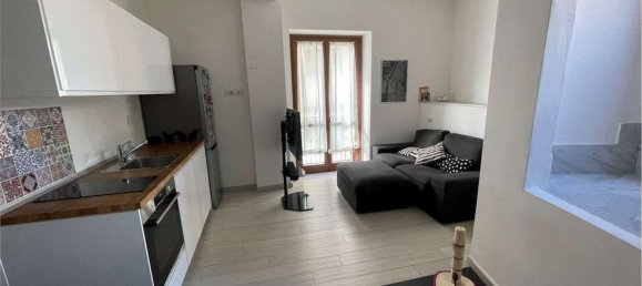 Apartamento T3 em Sarzana, Italy N.º 332903 3