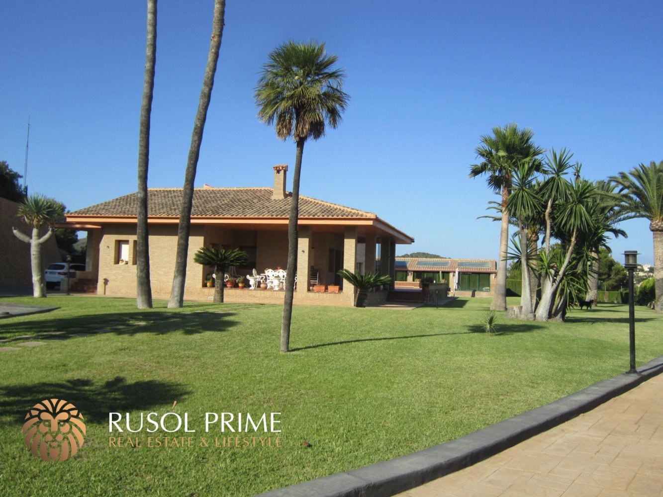 5 bedrooms Villa in Calpe, Spain No. 5342