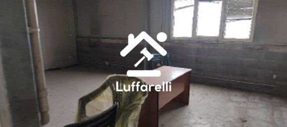 5 rooms Warehouse in Terranova dei Passerini, Italy No. 213993 8