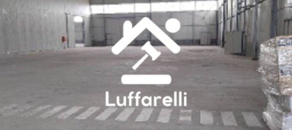 5 rooms Warehouse in Terranova dei Passerini, Italy No. 213993 5