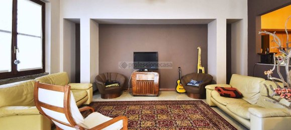6 rooms Villa in Cesano Maderno, Italy No. 210568 10