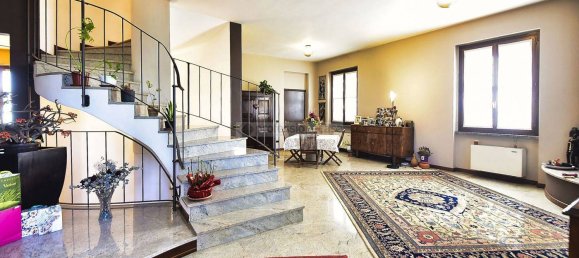 6 rooms Villa in Cesano Maderno, Italy No. 210568 4