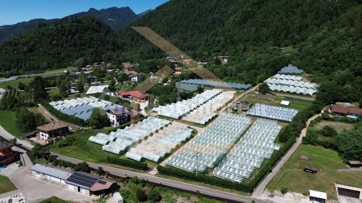 Grundstück in Pergine Valsugana, Italy 32394m², Nr. 259629