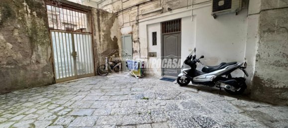 Apartamento T2 em Naples, Italy N.º 268551 21
