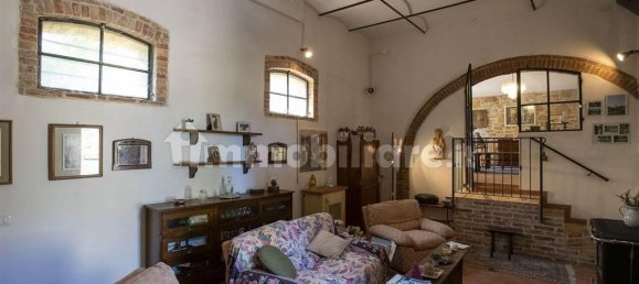 3 bedrooms House in Trequanda, Italy No. 45960 12