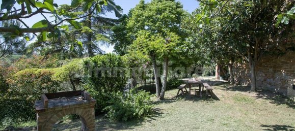 3 bedrooms House in Trequanda, Italy No. 45960 5