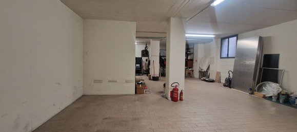 Garagem em Bresso, Italy 76 m² N.º 76467 6