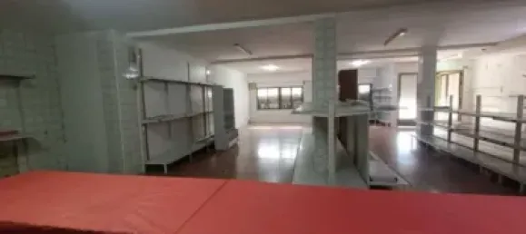 عقار تجاري في Alicante, Spain 220متر مربع رقم 134872 2