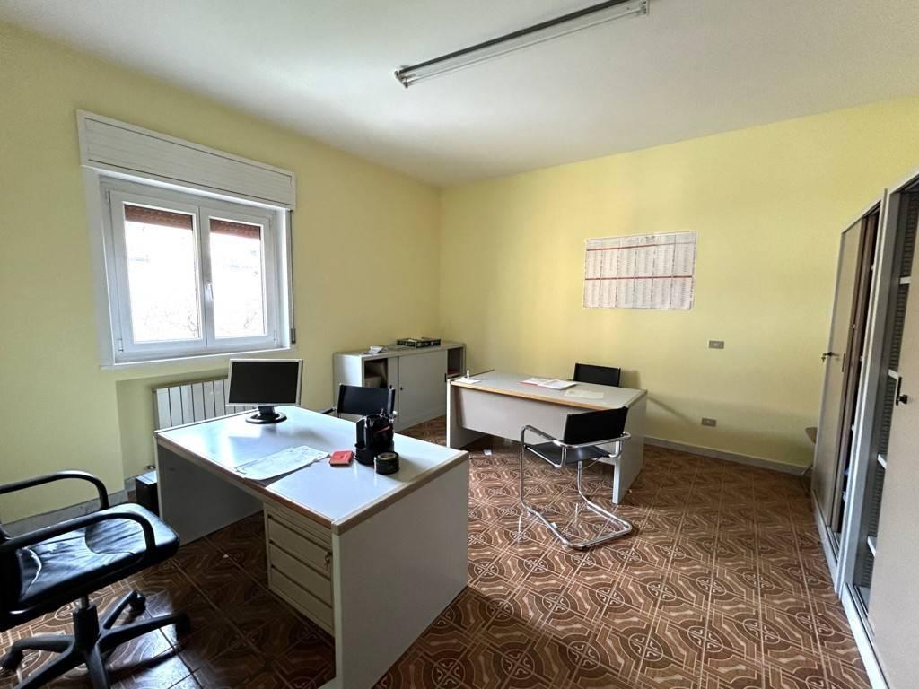 7غرفة شقة في Mirabella Eclano, Italy رقم 155451