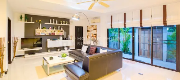 3 bedrooms House for sale in Rawai, Phuket, Southern Thailand, Thailand № 60379 3