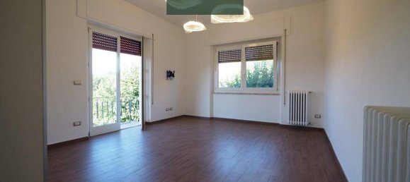 2 غرف نوم شقة في Sarzana, Italy رقم 374484 8