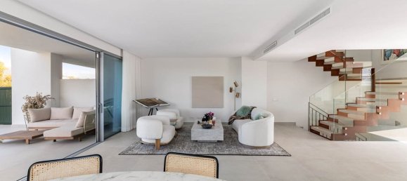 3 bedrooms Villa in Marbella, Spain No. 180805 12