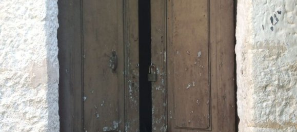 4 rooms House in Roccamorice, Italy No. 16488 11