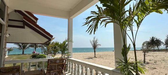 4 bedrooms Villa in Prachuap Khiri Khan, Thailand No. 23664 2