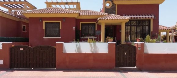 3 bedrooms House in Ciudad Quesada, Spain No. 187984 4
