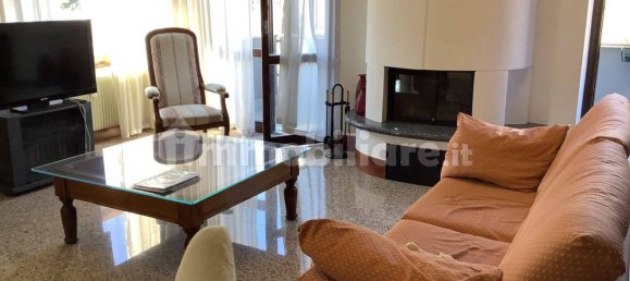 Ático de 4 dormitorios en Sondrio, Italy No. 257406 2