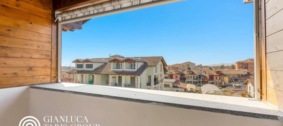 3غرفة شقة في Riva presso Chieri, Italy رقم 304541 3