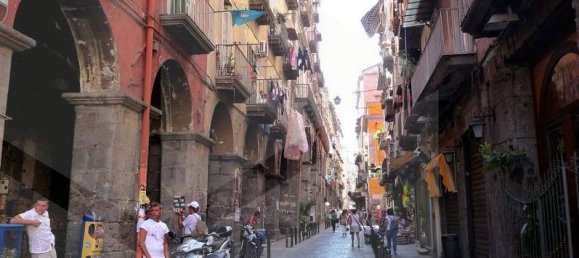 2 rooms Building in Naples, Italy No. 28328 3