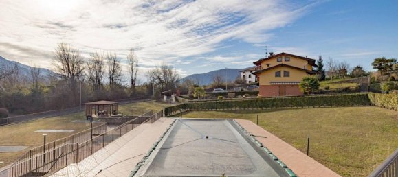 2غرفة شقة في Bianzano, Italy رقم 32351 99