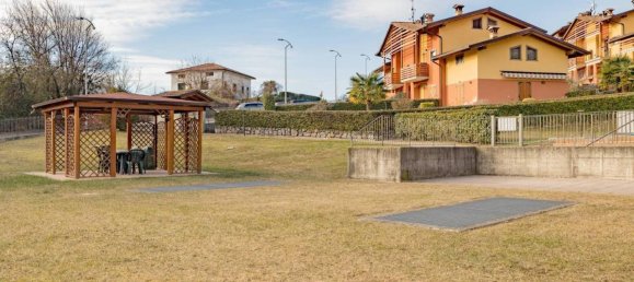 2غرفة شقة في Bianzano, Italy رقم 32351 125