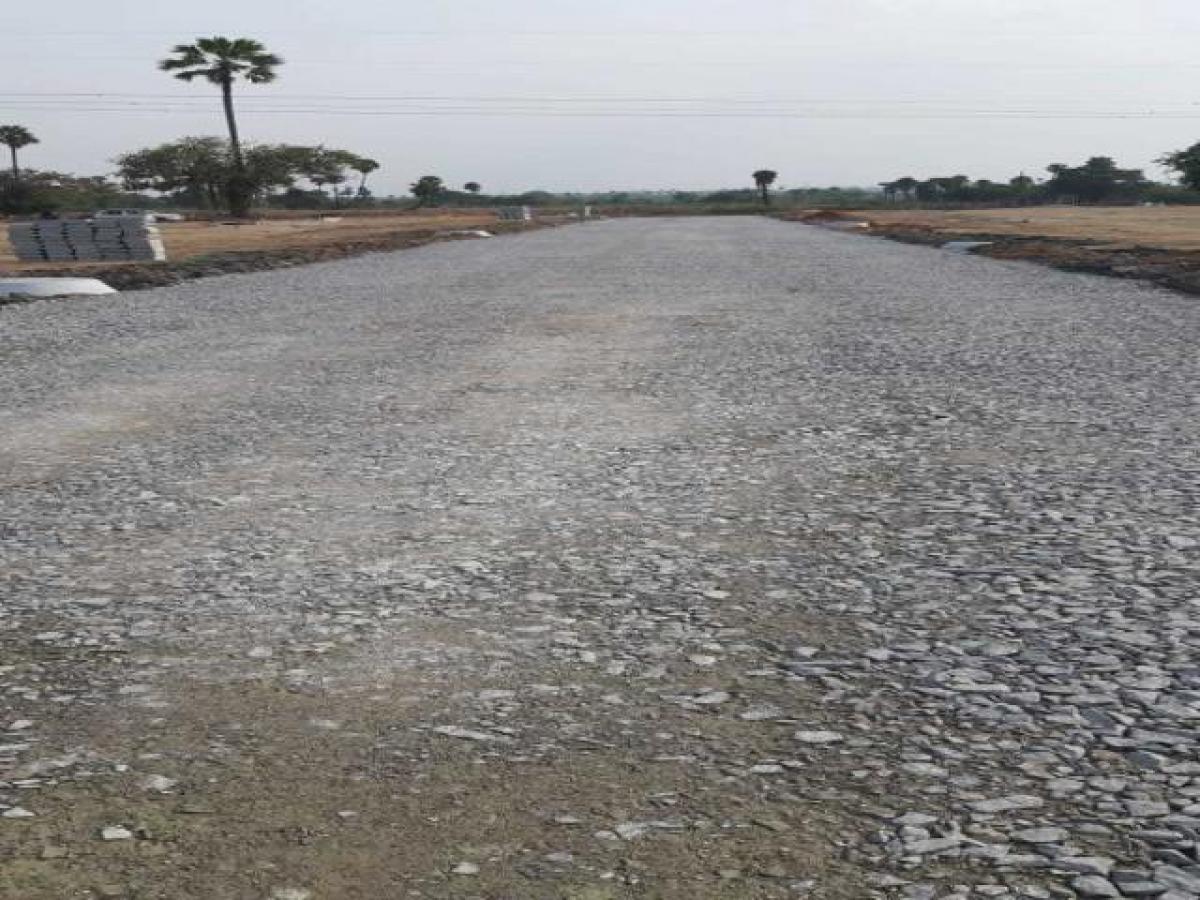 Terrain à Hyderabad, India No. 30979