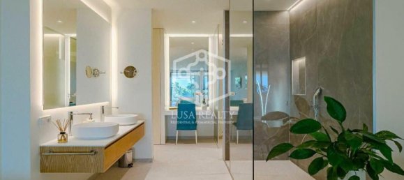 3 bedrooms Villa in Adeje, Spain No. 16406 6