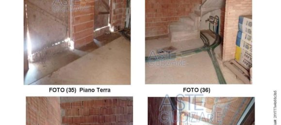 2 Schlafzimmer Wohnung in Numana, Italy, Nr. 323172 9