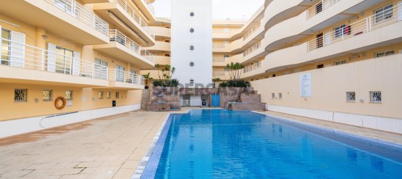 Apartamento de 2 dormitorios en Quarteira, Portugal No. 161750 3
