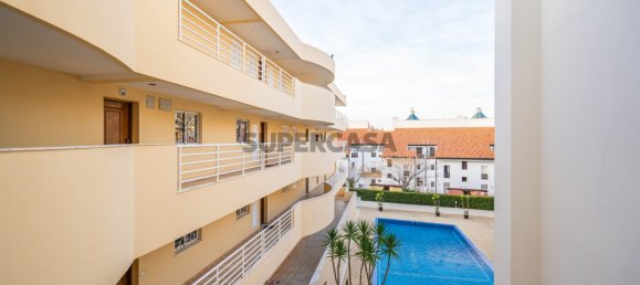 Apartamento de 2 dormitorios en Quarteira, Portugal No. 161750 2