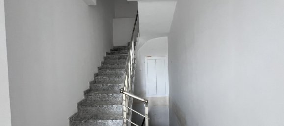 3 rooms Shop in Kargicak, Turkey No. 22083 9