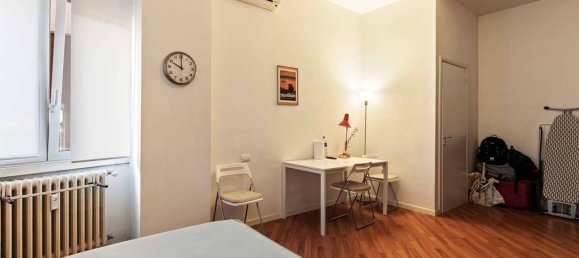 1 Schlafzimmer Wohnung in Milan, Italy, Nr. 296767 5