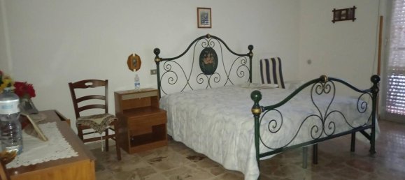 Casa de 3 habitaciónes en Priolo Gargallo, Italy No. 166353 5