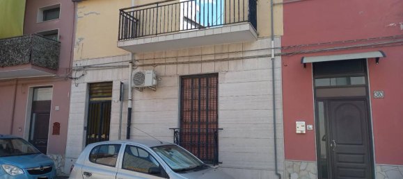 Casa de 3 habitaciónes en Priolo Gargallo, Italy No. 166353 7