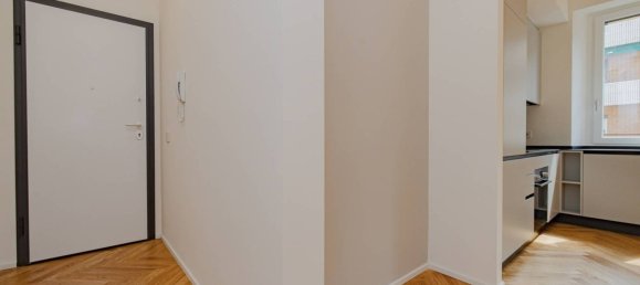 1 bedroom Apartment in Milan, Italy No. 346766 9