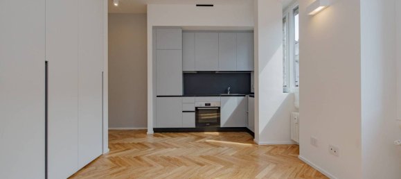 1 bedroom Apartment in Milan, Italy No. 346766 2