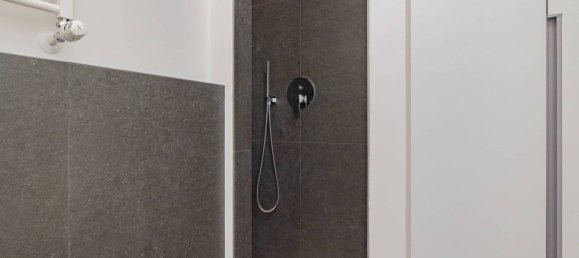 1 bedroom Apartment in Milan, Italy No. 346766 16