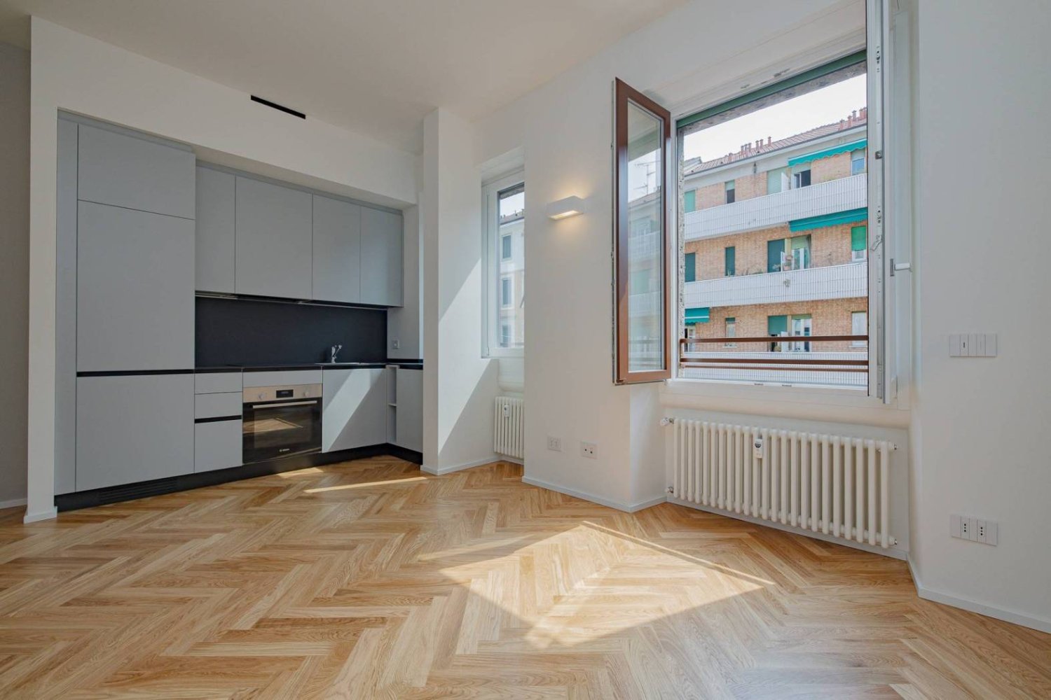 1 bedroom Apartment in Milan, Italy No. 346766