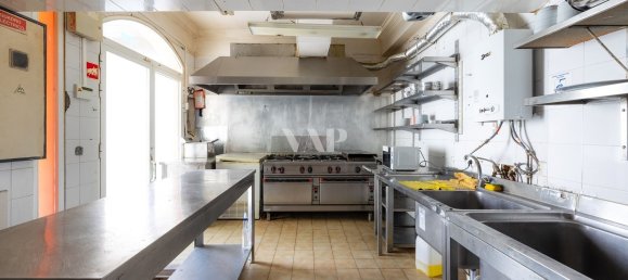 Отель, гостиница 138м² в Картейра, Португалия № 68011 8