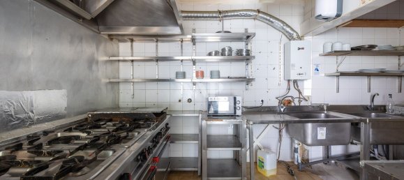 Отель, гостиница 138м² в Картейра, Португалия № 68011 7