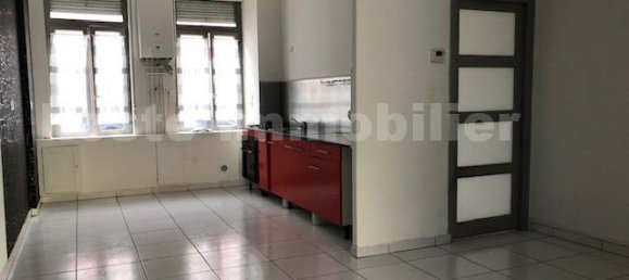 3 bedrooms House in Tourcoing, France No. 89725 9