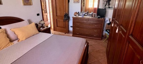 3-Zimmer Wohnung in Quartu Sant'Elena, Italy, Nr. 30622 4