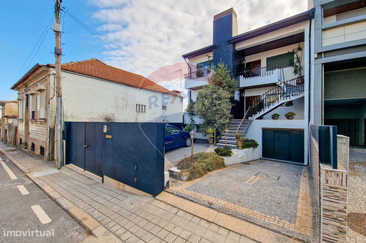 6 غرف نوم منزل في Maia, Portugal رقم 167113