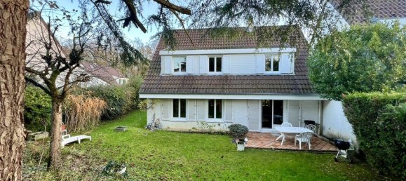 Casa de 4 dormitorios en Les Essarts-le-Roi, France No. 333415 11