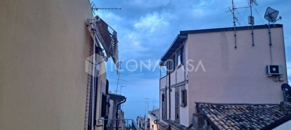 2 Schlafzimmer Haus in Vasto, Italy, Nr. 374625 22