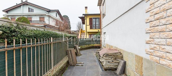 4 rooms Villa in Casalpusterlengo, Italy No. 11604 50