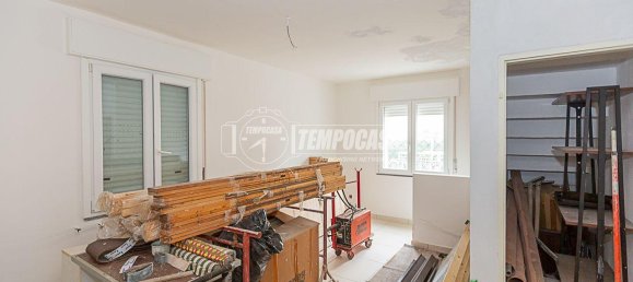 4 rooms Villa in Casalpusterlengo, Italy No. 11604 21